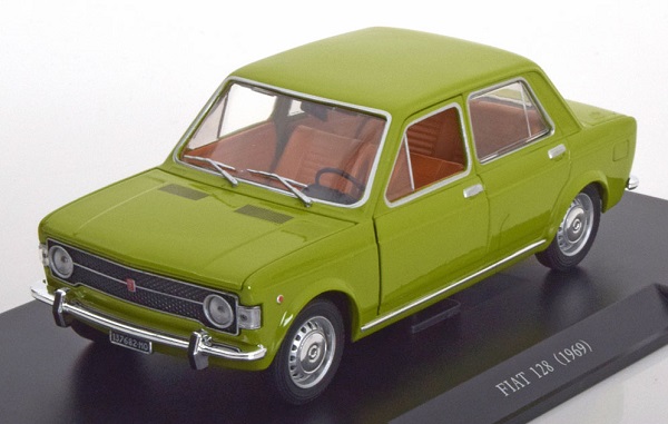 Модель 1:24 FIAT 128 Limousine - green